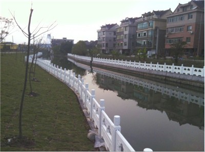 仿石河道護欄